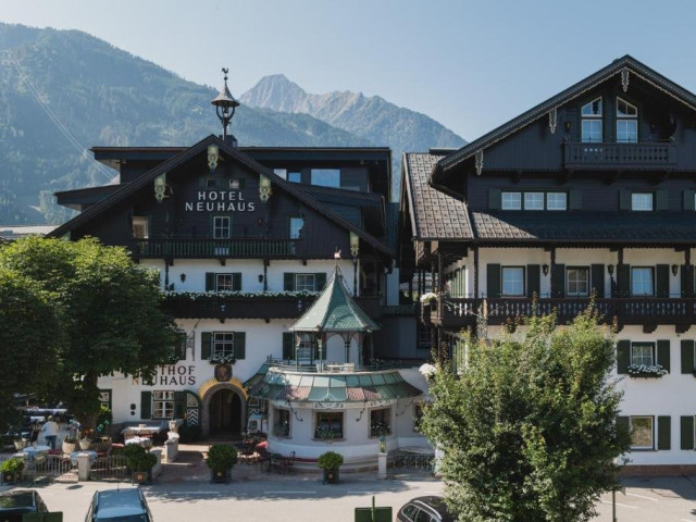 NEUHAUS ZILLERTAL RESORT (MAYRHOFEN) 4*