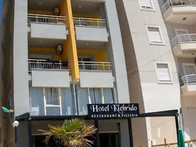 Hotel Klebrido