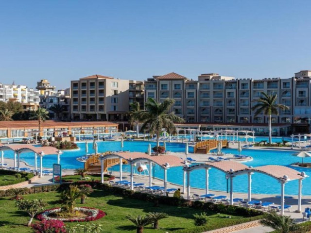 Sunrise Alora Aqua Park Resort 5*