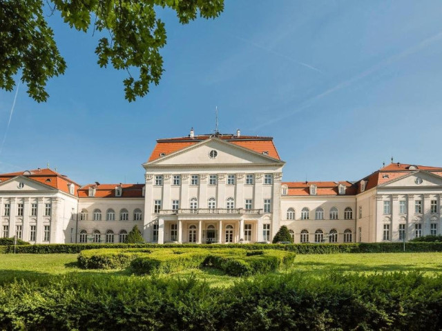 Austria Trend Hotel Schloss Wilhelminenberg Wien 4*